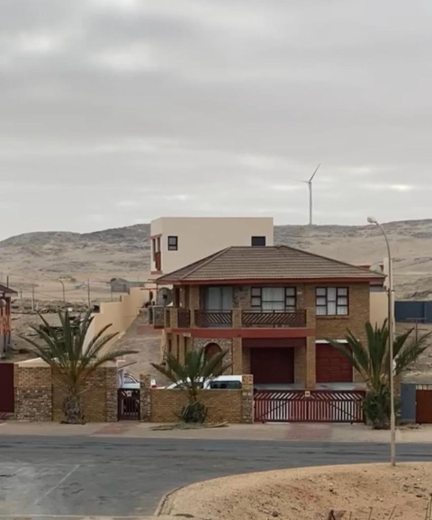 The Oasis Accommodation Luderitz Exterior photo